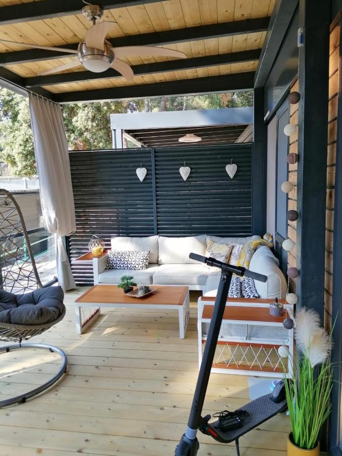 Mobile Home Peponi Del Mar, Camping Porton Biondi Rovinj Exterior photo